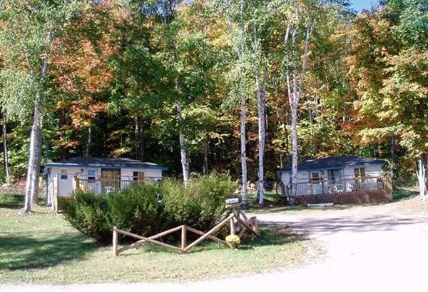 Silver Springs Cottage Resort Harcourt エクステリア 写真