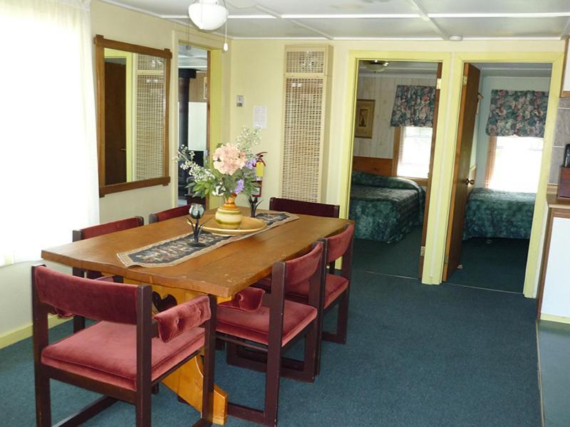 Silver Springs Cottage Resort Harcourt 部屋 写真